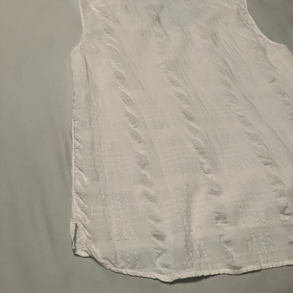 Old Navy Ruched Sleeveless Blouse Women's Size M - Picture 4 of 5